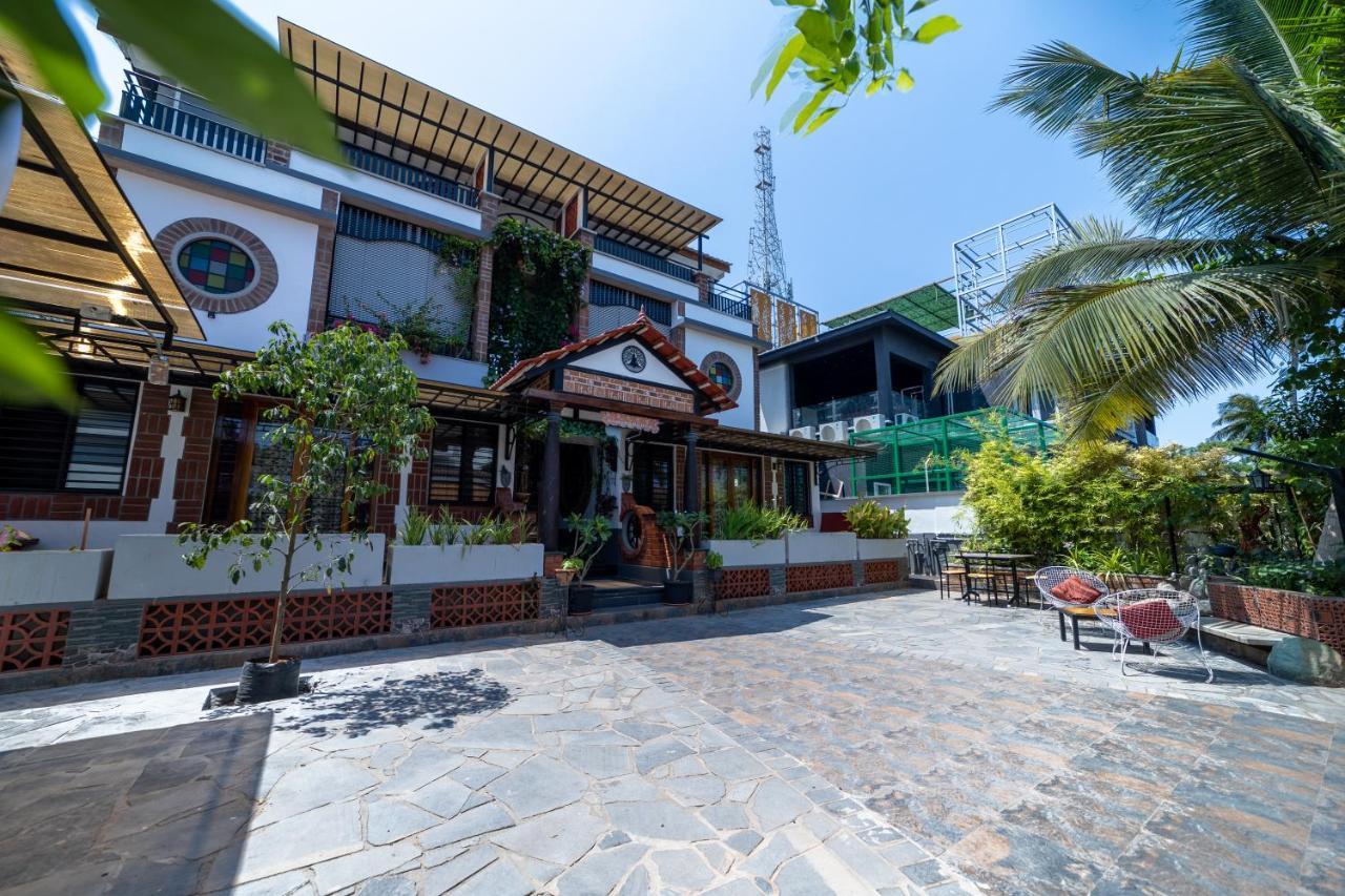 Mermaid Farm House Puducherry Buitenkant foto
